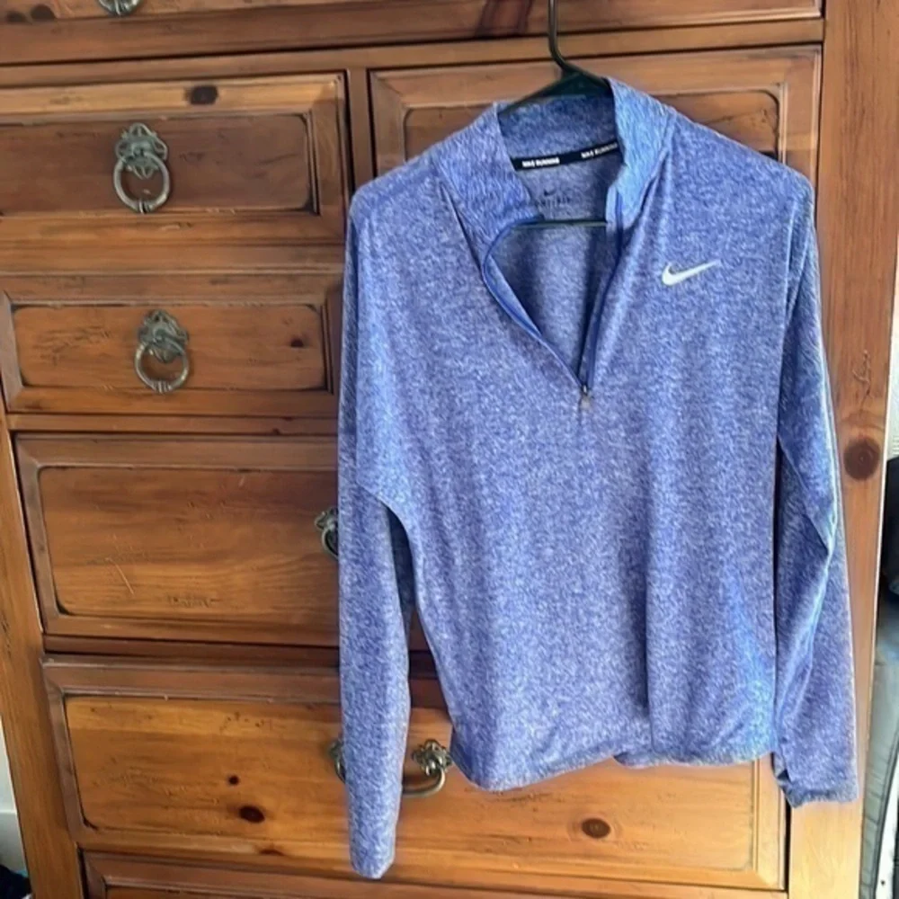 EUC Nike Quarter Zip Indigo Heathered, Size Medium.